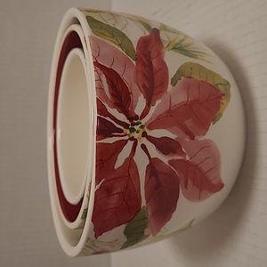 NWOT Set of 3 Paula Dean Floral Holiday Nesting Bowls